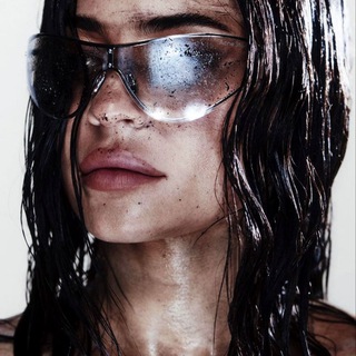 Логотип @thellg - Reitzer.