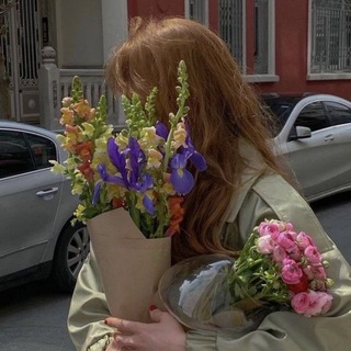 Логотип @thepoweroftarot - МЕСТО СИЛЫ🪔