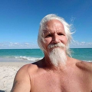 Логотип @therealshamanhawk - Shaman Hawk