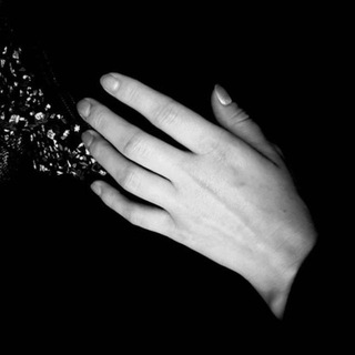 Логотип @thesekerspath - Вероника в поисках смысла