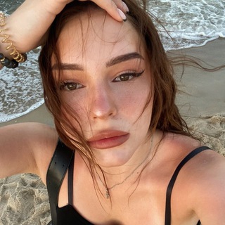 Логотип @theyenvyso - соник