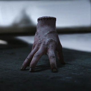 Логотип @thingwednesday - thing