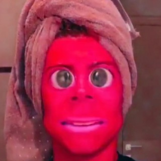 Логотип @tiktok_analytics - Его зовут ТикТок