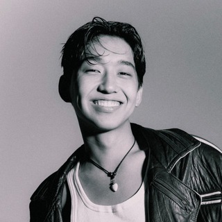 Логотип @timaaart - мысли тимарта😮‍💨✨