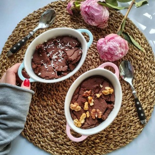 Логотип @timinamamanew - "Timina mama" десерты без яиц и молока 🍰