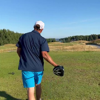 Логотип @timofeilumipolar - Timofei Maiorov HOUSES 🏡 LumiPolar