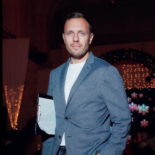 Логотип @timursolovyev - Тимур Соловьев