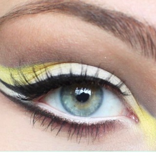 Логотип @tips4chiks - Уроки макияжа | Tips4chicks