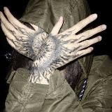 Логотип @tired_henry - Ґенри устал