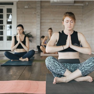 Логотип @tischiny - Ретрит Тишины / Випассана в Завидово