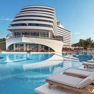 Логотип @titaniclara - TITANIC DELUXE LARA