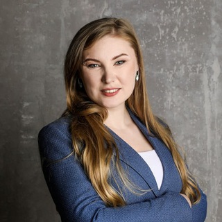 Логотип @titovanumero - Света Титова & Проактивное будущее через числа