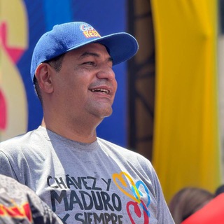 Логотип @titoviedo - Tito Oviedo Oficial