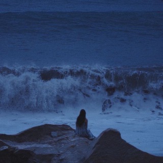 Логотип @tiynaiia - TIYNALLA