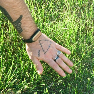 Логотип @tlvshvlch - Телевещавелевич