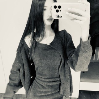 Логотип @tmewcnikaqwe - ника яяя