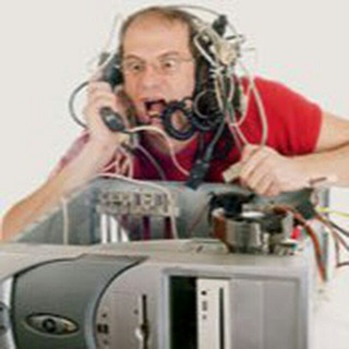 Логотип @tmichapshuta_computer - למחשב-תמיכה טכנית פשוטה