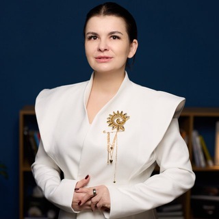 Логотип @tokova - Виктория Зацепина (Токова)