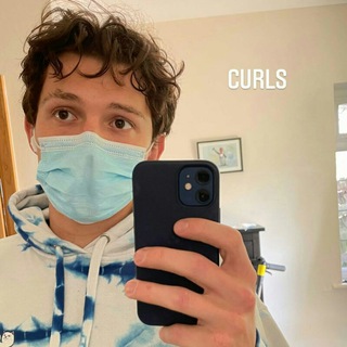 Логотип @tom_holland_chat - Том Холланд Чат