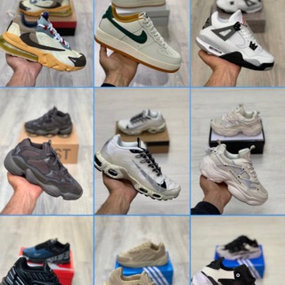 Логотип @topshoptop123 - Кроссовки- и точка👟