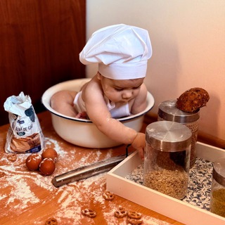 Логотип @tortik_sweet_story - 🍰Студия кондитерских изделий🍰