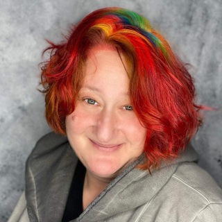 Логотип @toteshetrenerskij - «Тренерство. Техники россыпью». Авторский проект Татьяны Мужицкой.