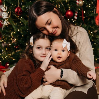 Логотип @toyboxrf - материнство с умом