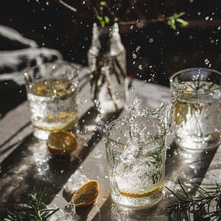 Логотип @toybrunch - ToyBrunch