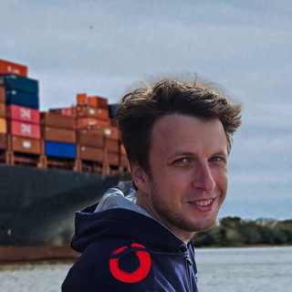 Логотип @tradestru - Главный импортер