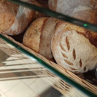 Логотип @traditionbakeryishere - Ремесленная пекарня "Традиция"