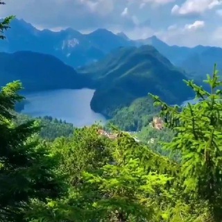 Логотип @travelcomu - Travel.com🏞