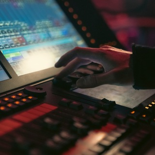 Логотип @travelerauler - Калектика now