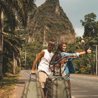 Логотип @travelgallerytour - Галерея путешествий 🌍✈️