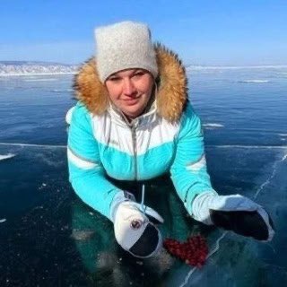 Логотип @travellenaads - Живи и Путешествуй ✈️ Лена Ефимова