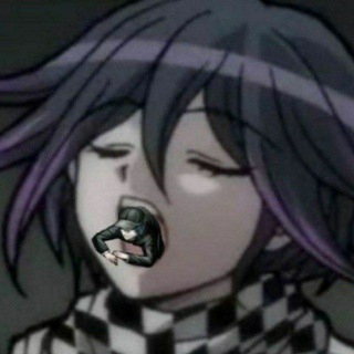 Логотип @traxnimenashuishi - 《Поклоняемся Шуичи й кепке.》