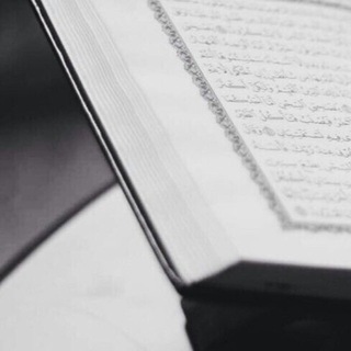 Логотип @trebuyznania - книги