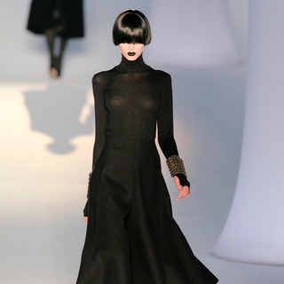 Логотип @trend_people - Тренды 2022 | Высокая мода