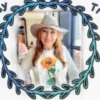 Логотип @tressytrrek_news - Tressy Trrek