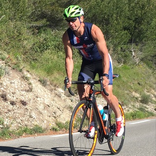 Логотип @triathleteslife - ZhukovZ3