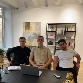 Логотип @tribogatyraaa - Три Богатыря