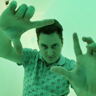 Логотип @trikselpixel - Петров в гриппе