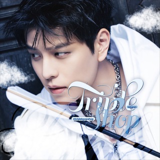 Логотип @triplekpopshop - •°× TRIPLE SHOP °•