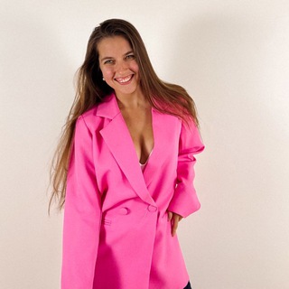 Логотип @tripsteps - Арина Корчкова