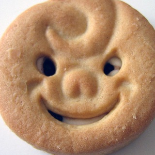 Логотип @trudnostiperevoda - Печенье, а не бисквиты