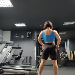 Логотип @true_fitn - Фитнес-чат