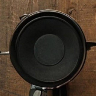 Логотип @truemute - Truemute HQ🎚