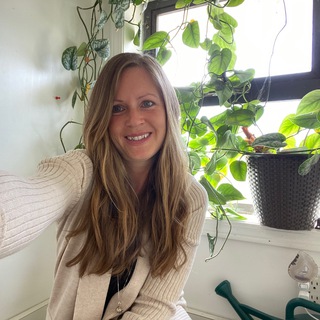 Логотип @truthandhealing - Apple Diaries