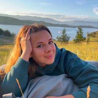 Логотип @tsvetiklife - ЦВЕТИК life