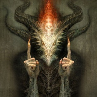 Логотип @ttaarrrolog - Таро Ведьм 🕯📿