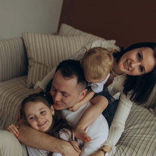 Логотип @tulina_katerina - Катерина • Семья • Рецепты